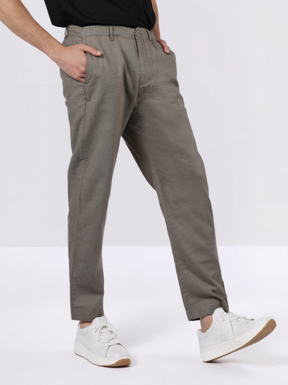 Celio Men Khaki Solid Straight Fit Cotton-Linen-Blend Trousers