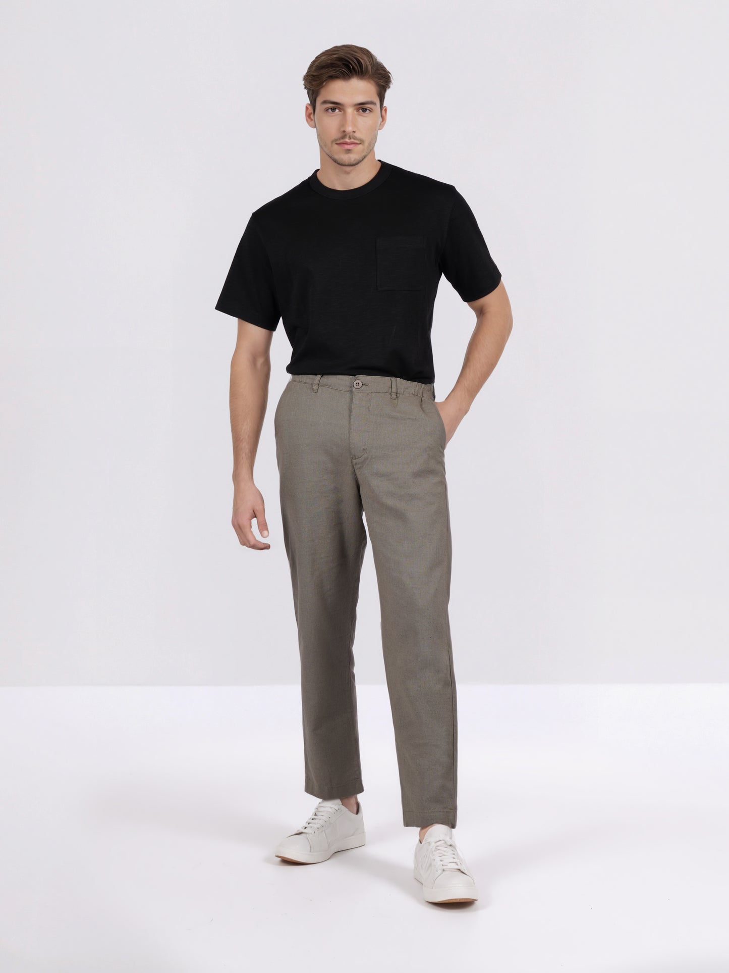 Celio Men Khaki Solid Straight Fit Cotton-Linen-Blend Trousers