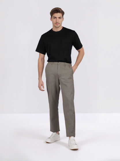 Celio Men Khaki Solid Straight Fit Cotton-Linen-Blend Trousers