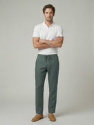 Celio Men Green Solid Straight Fit 100% Linen Trouser