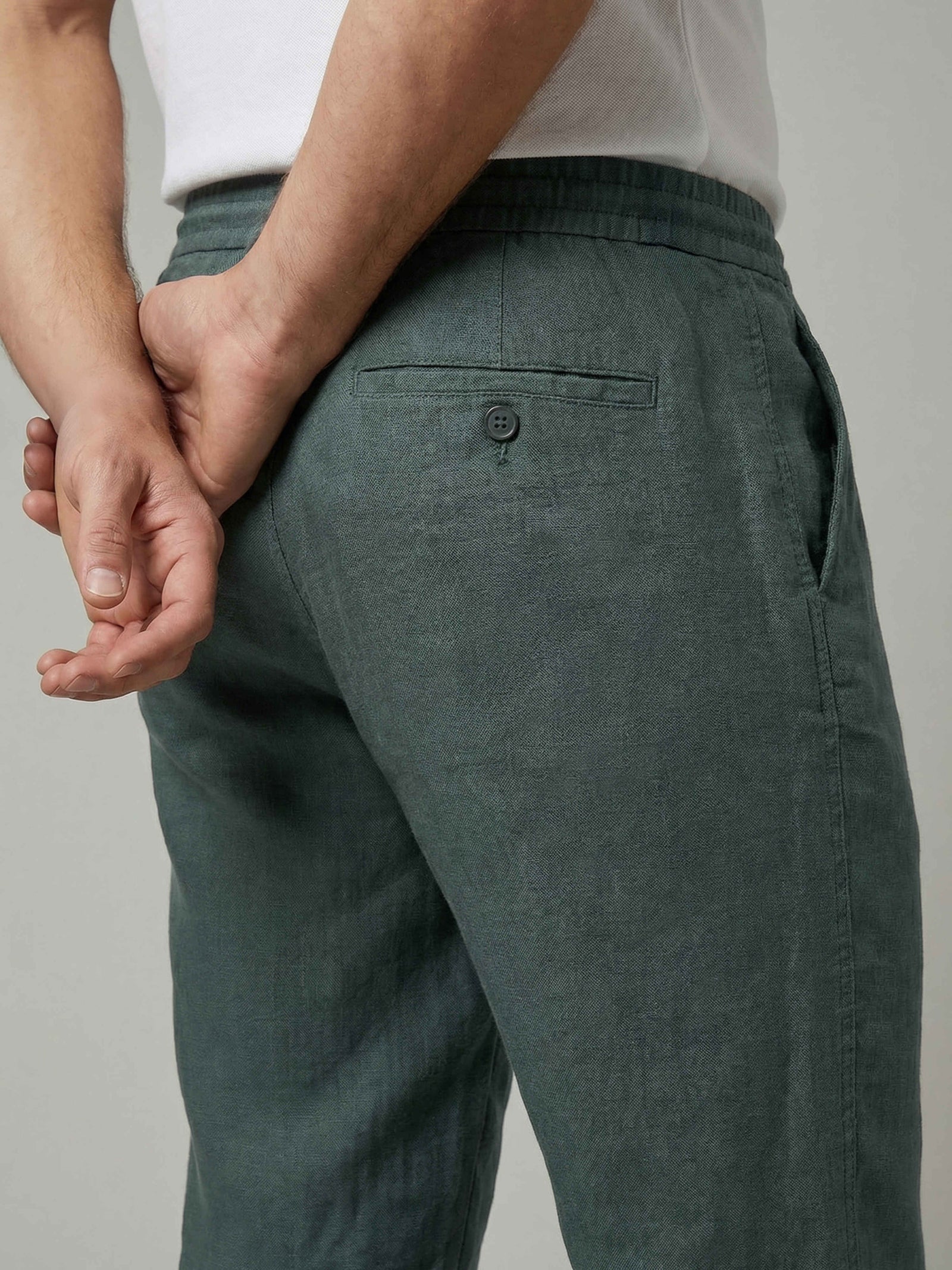 Celio Men Green Solid Straight Fit Linen Trousers