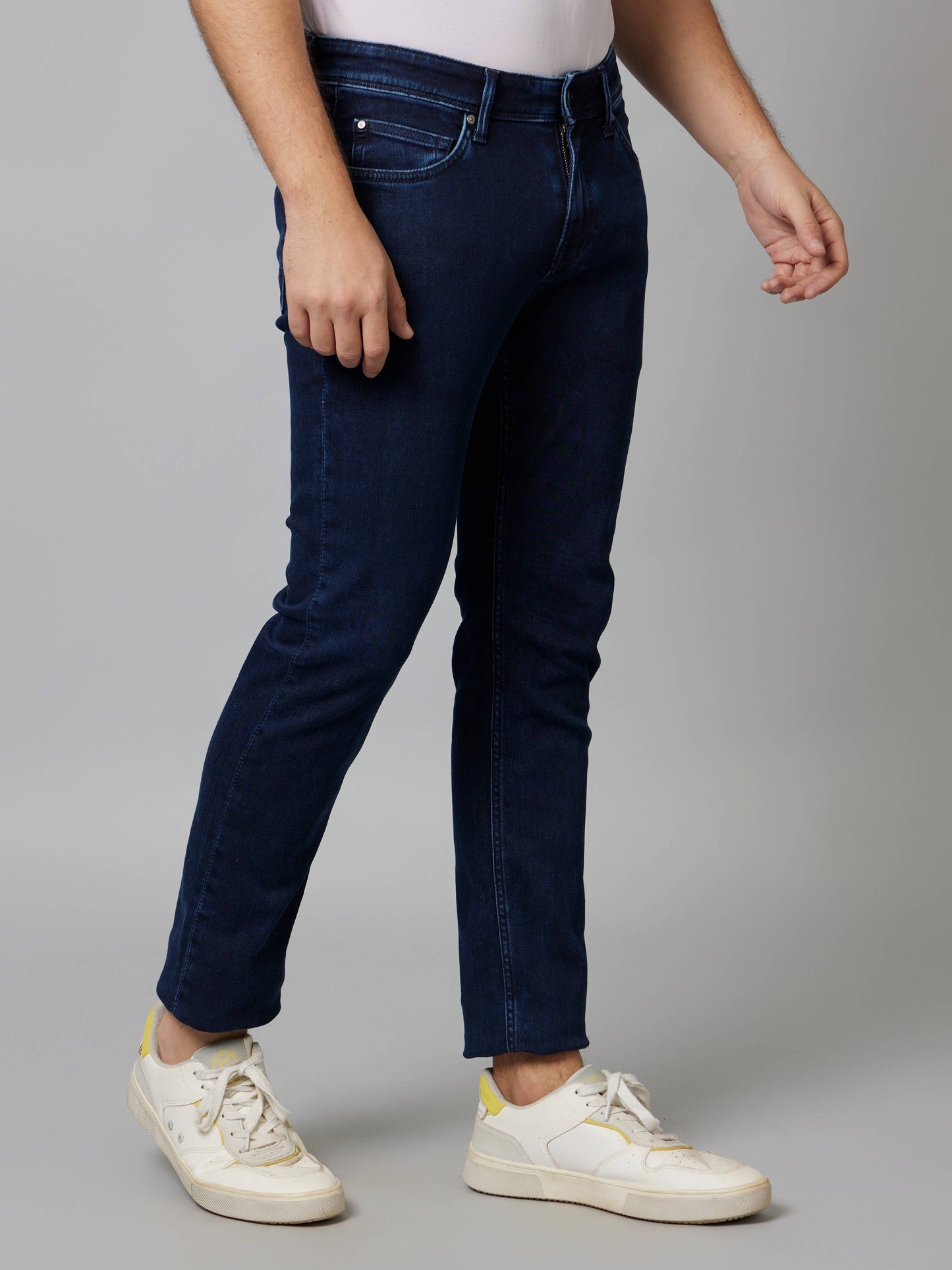 Celio Men Navy Blue Solid Slim Fit Cotton-Linen-Blend Jeans