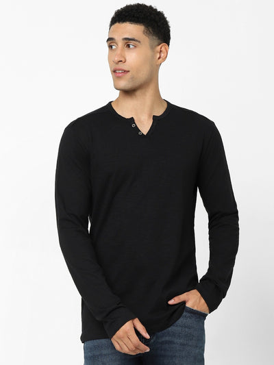 Celio Men Black Solid Regular Fit Cotton T-Shirts