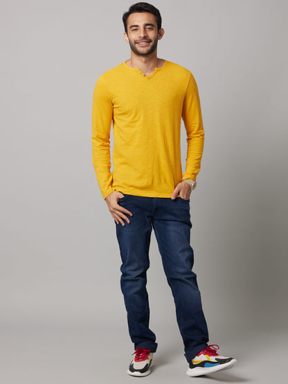 Celio Men Yellow Solid Regular Fit Cotton T-Shirts