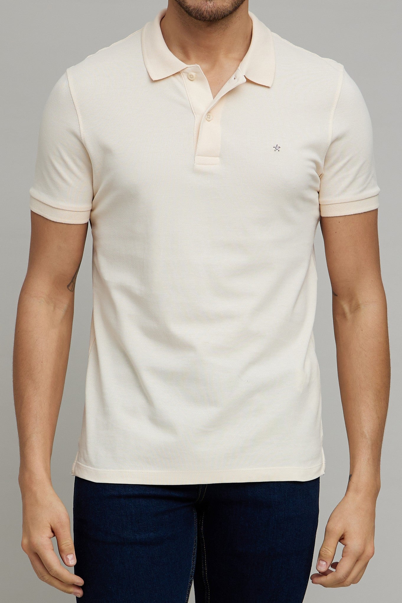 Celio Men Off white Solid Slim Fit Cotton T-Shirts