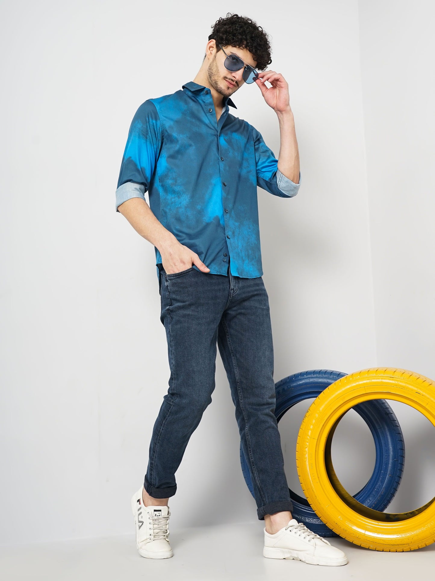 Celio Men Blue Dyed Regular Fit Cotton Shirts