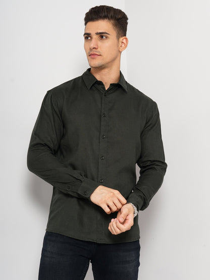 Celio* Men Green Solid Regular Fit Linen-Blend Shirts