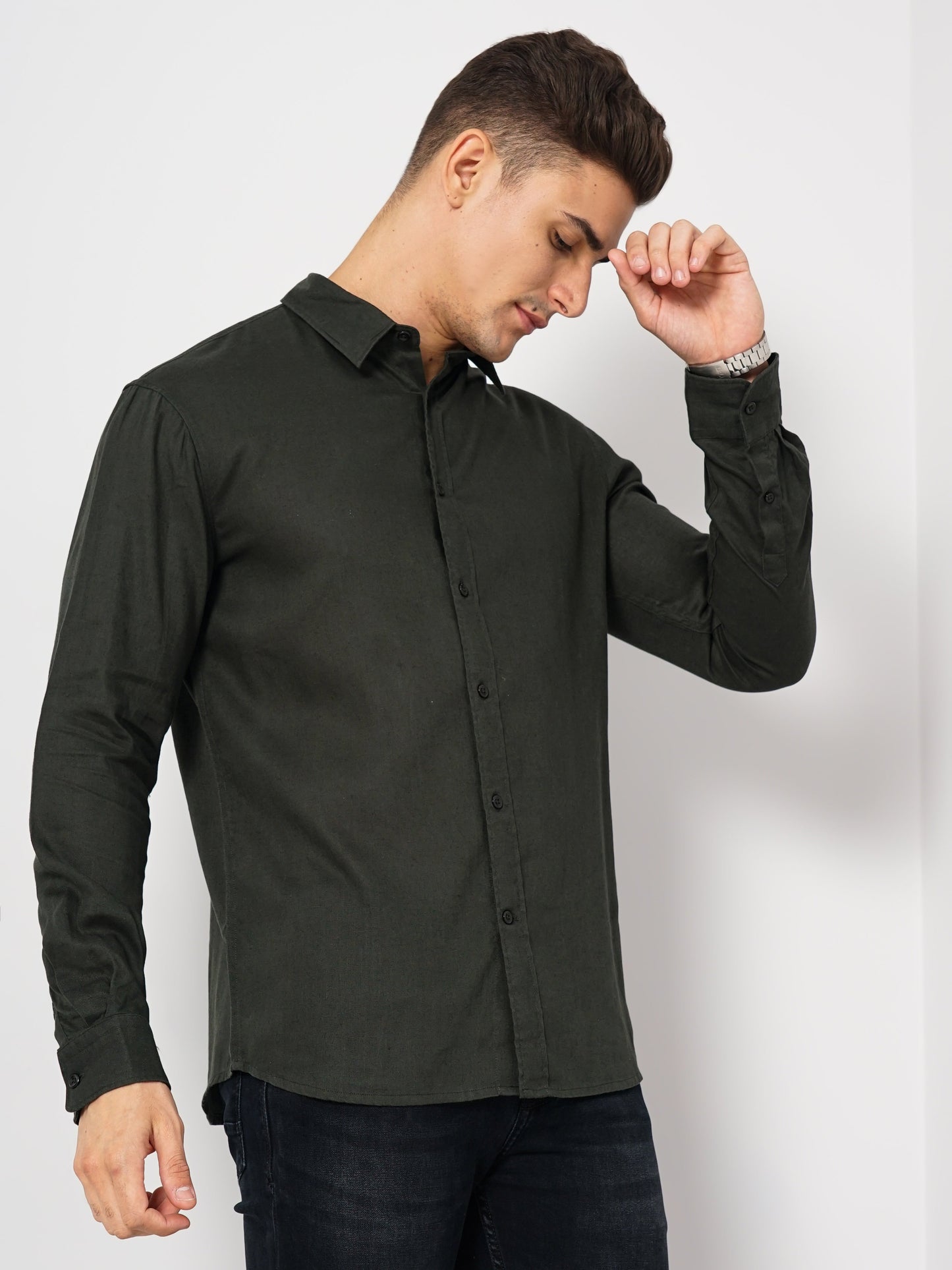 Celio* Men Green Solid Regular Fit Linen-Blend Shirts