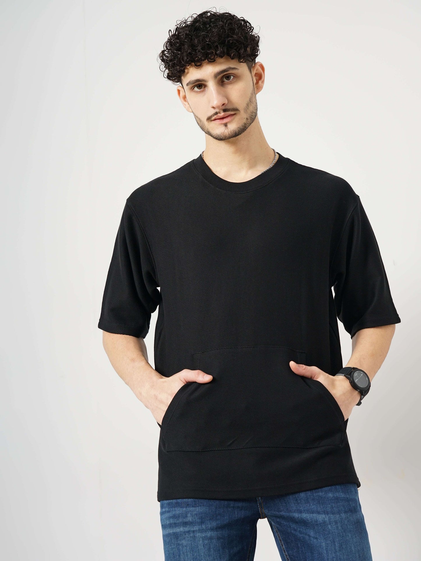 Celio Men Black Solid Regular Fit Cotton T-Shirts