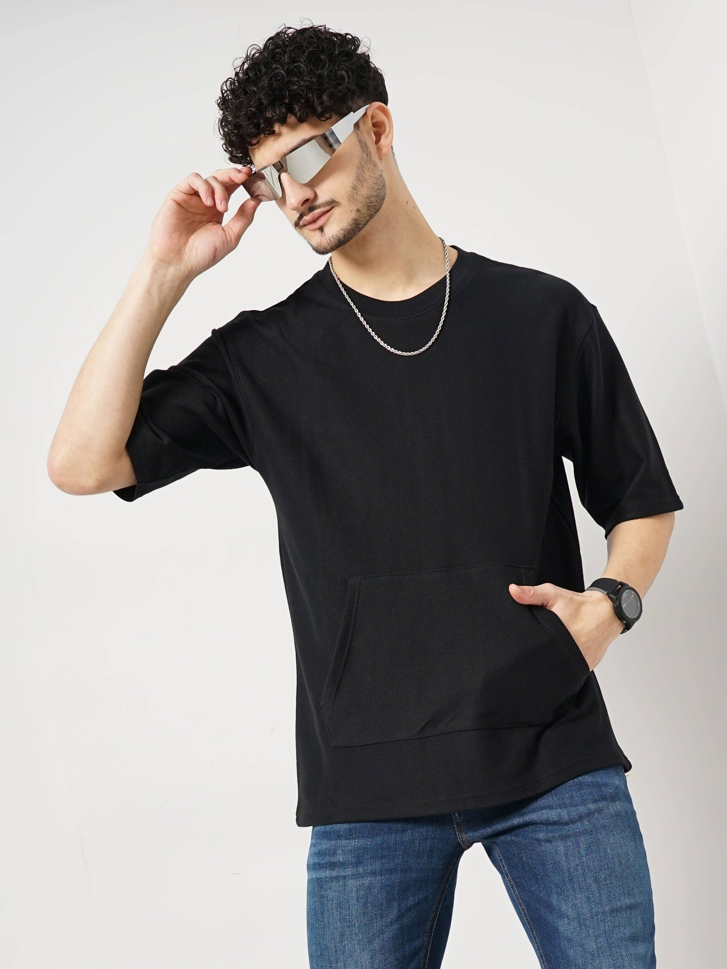 Celio Men Black Solid Regular Fit Cotton T-Shirts