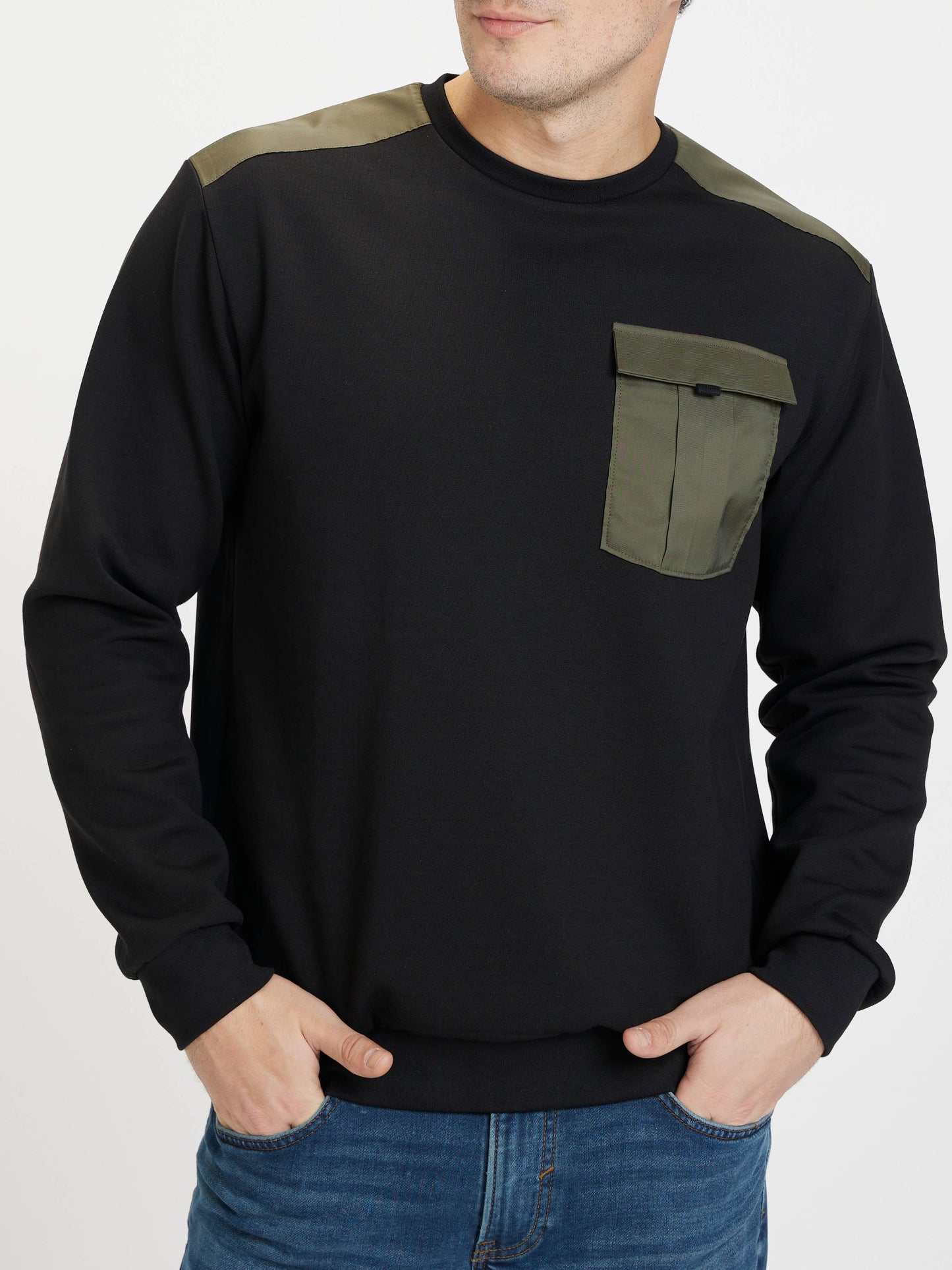 Celio Men Black Solid Regular Fit Cotton Sweatshirts