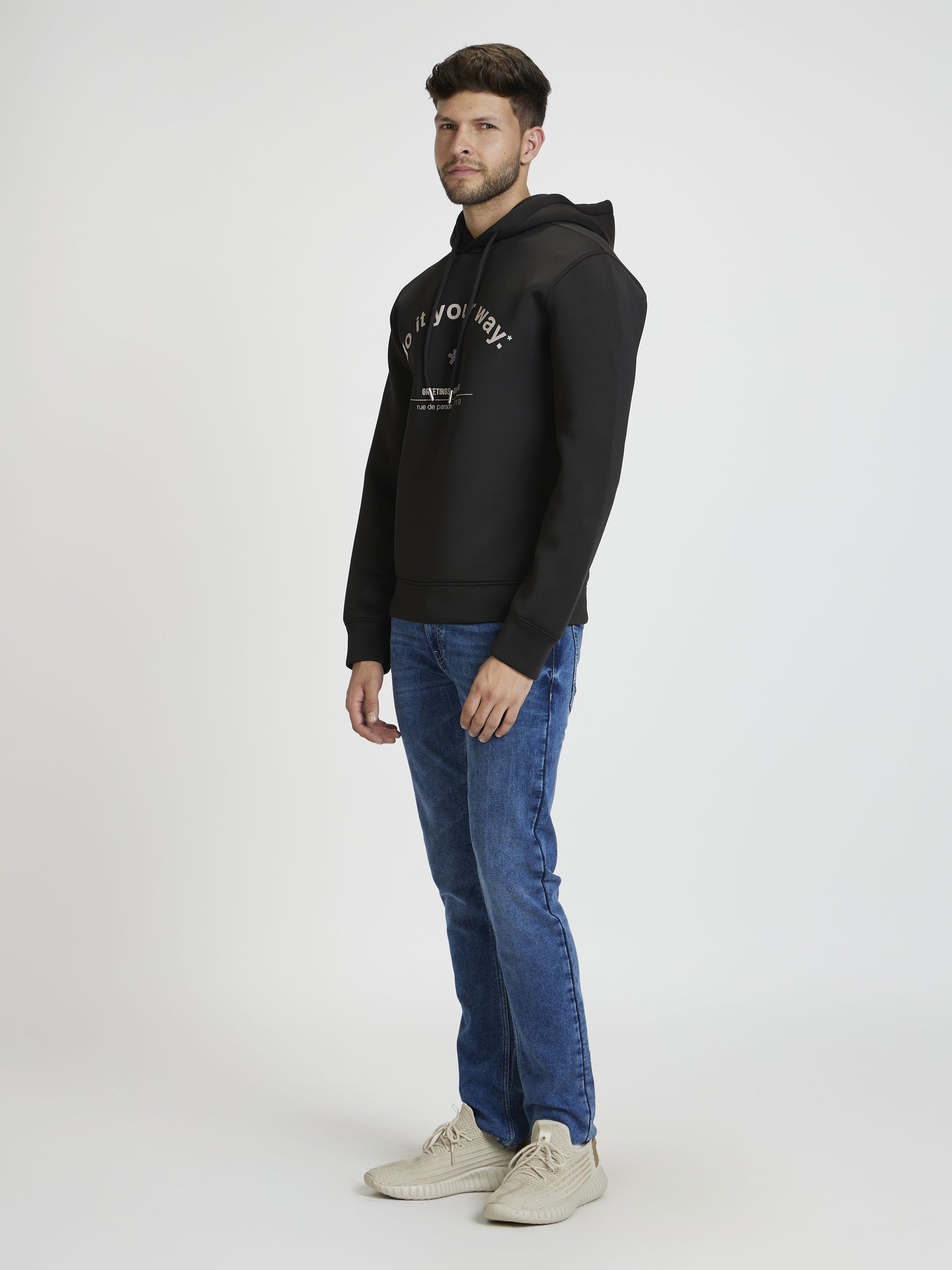 Celio Men Black Printed Regular Fit Polyester Sweatshirts
