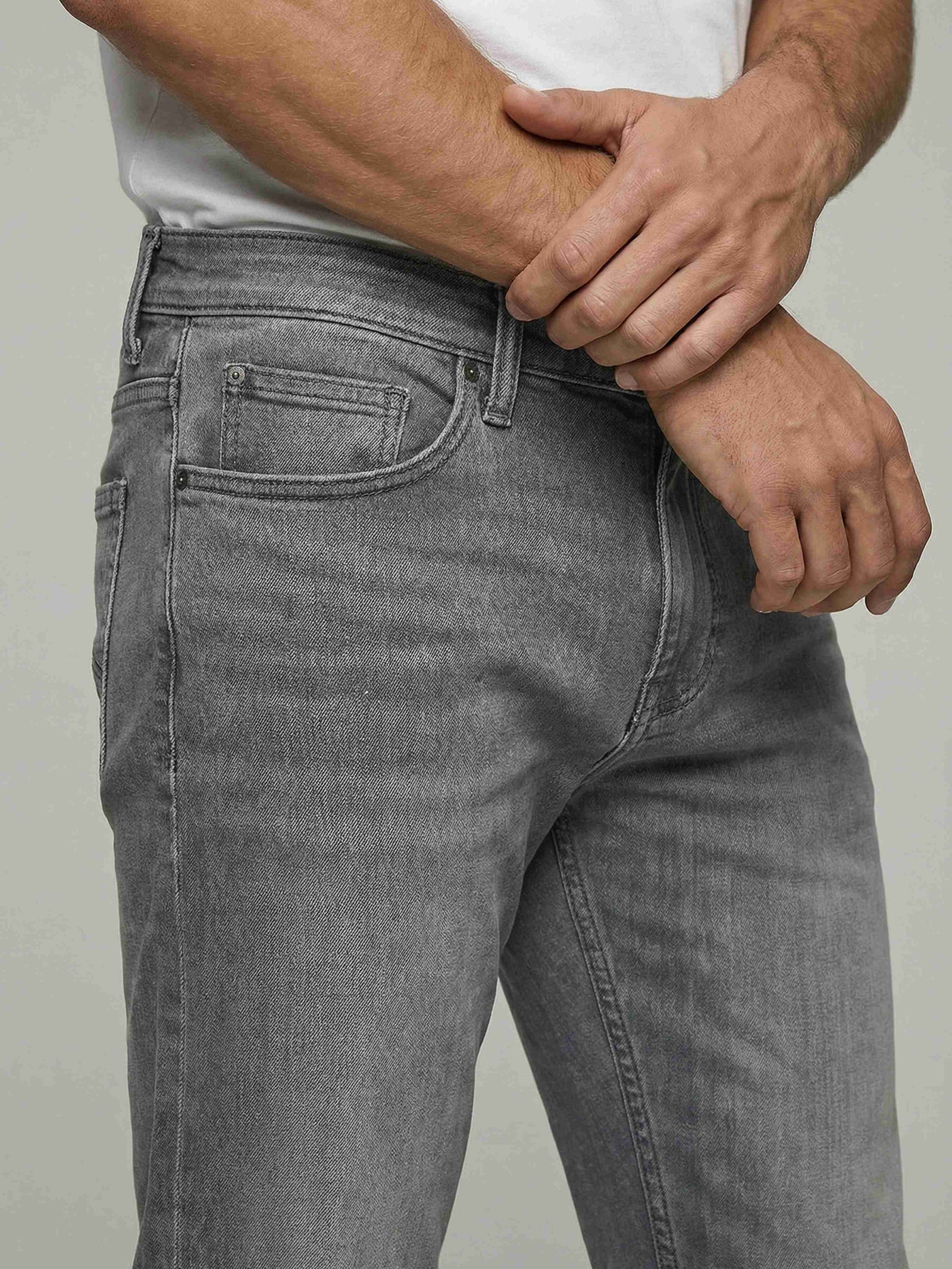 Celio* Men Slim Fit Cotton Grey Solid Jeans