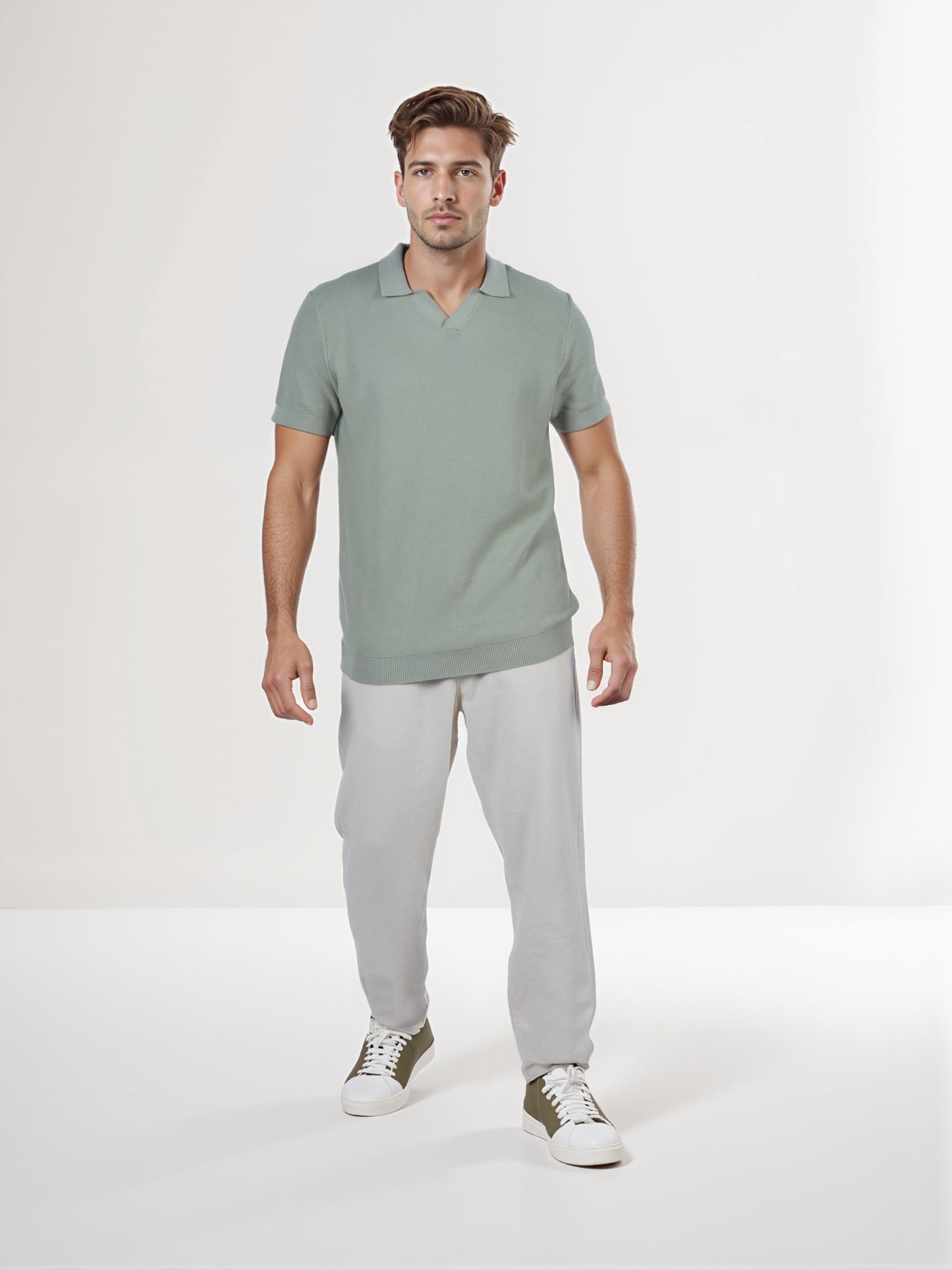 Celio* Men Green Solid Regular Fit Cotton T-Shirt