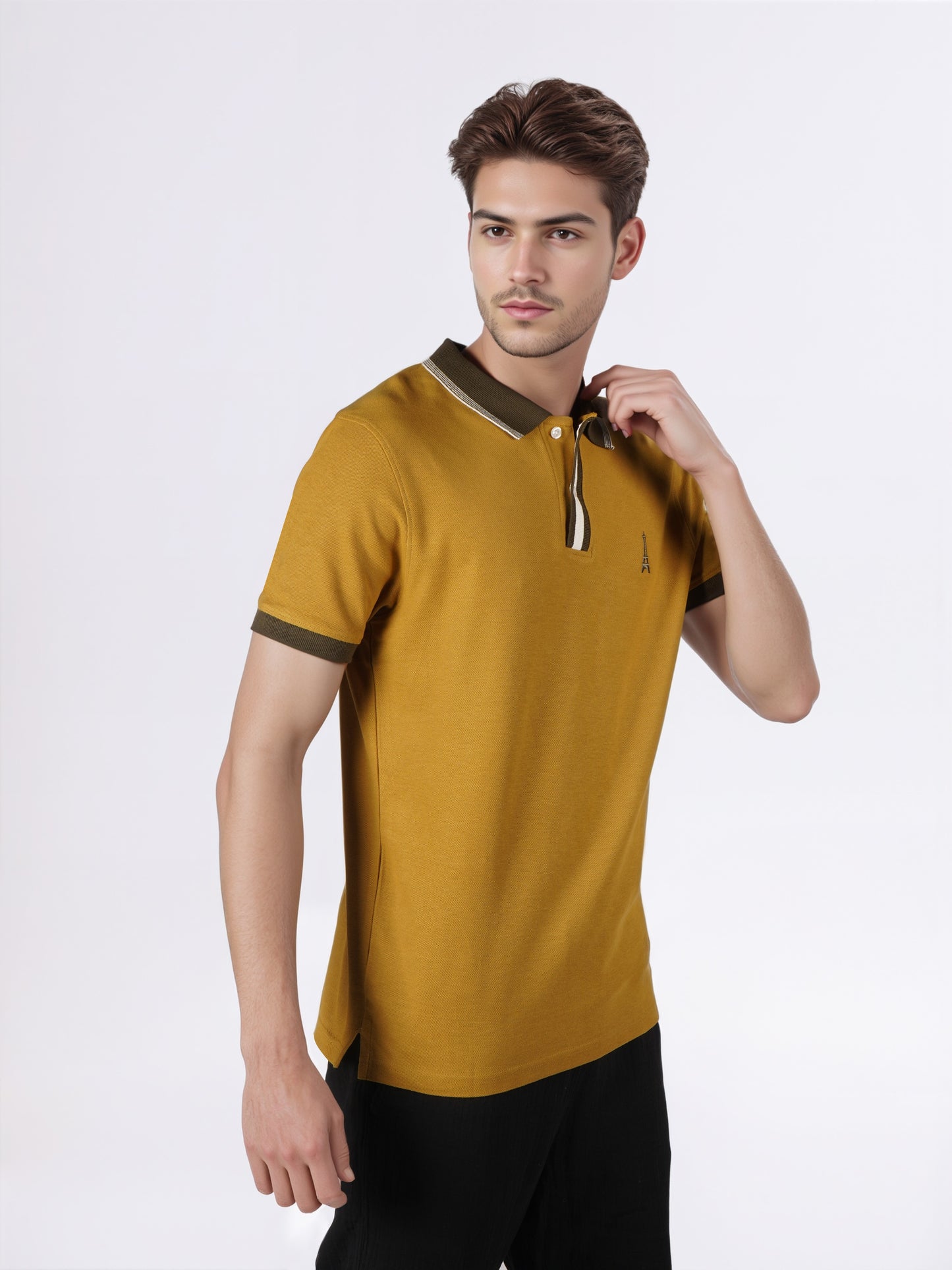 Celio* Men Yellow Solid Regular Fit Cotton T-Shirts