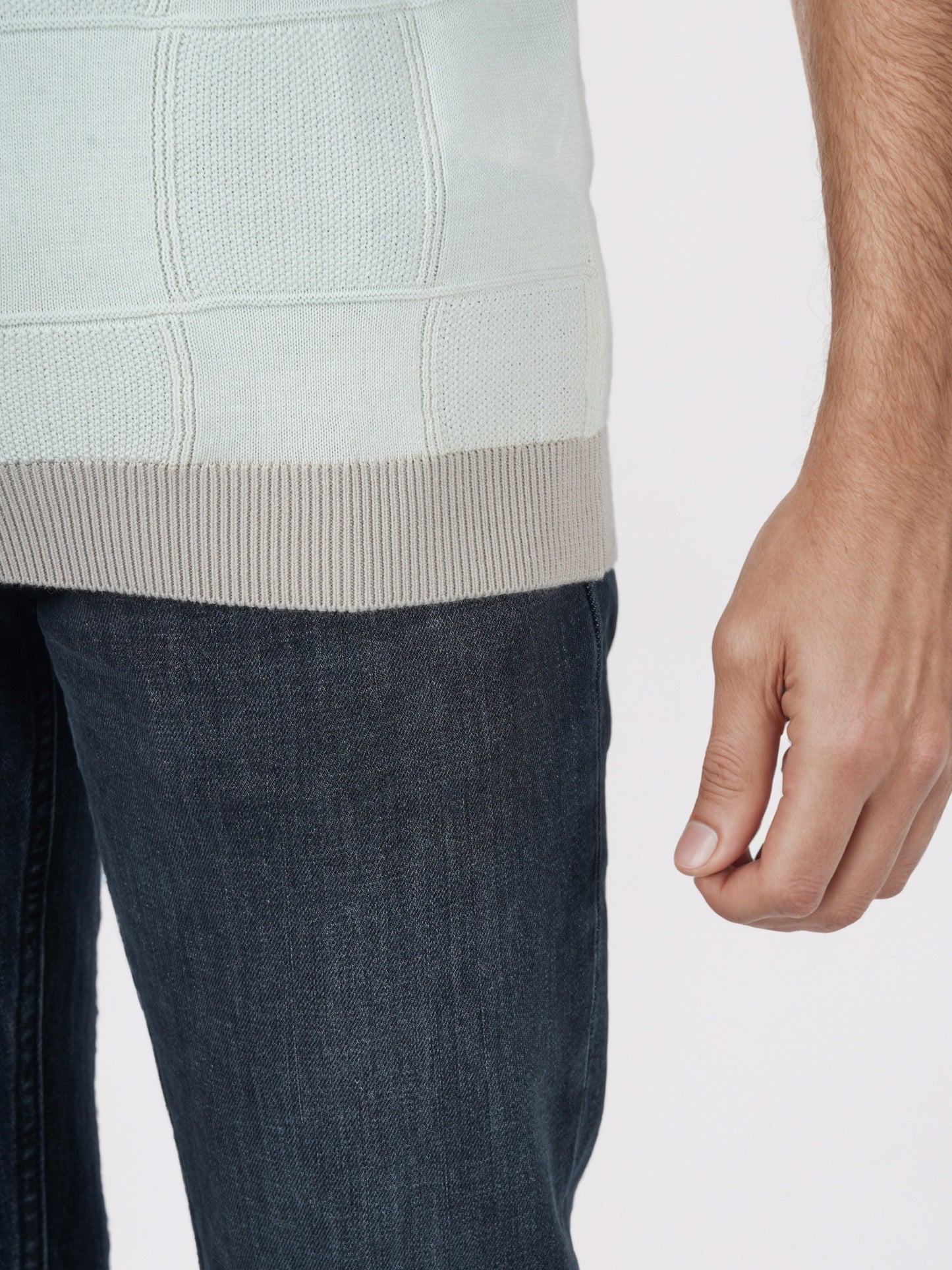 Celio* Men Cream Checked Regular Fit Cotton T-Shirts