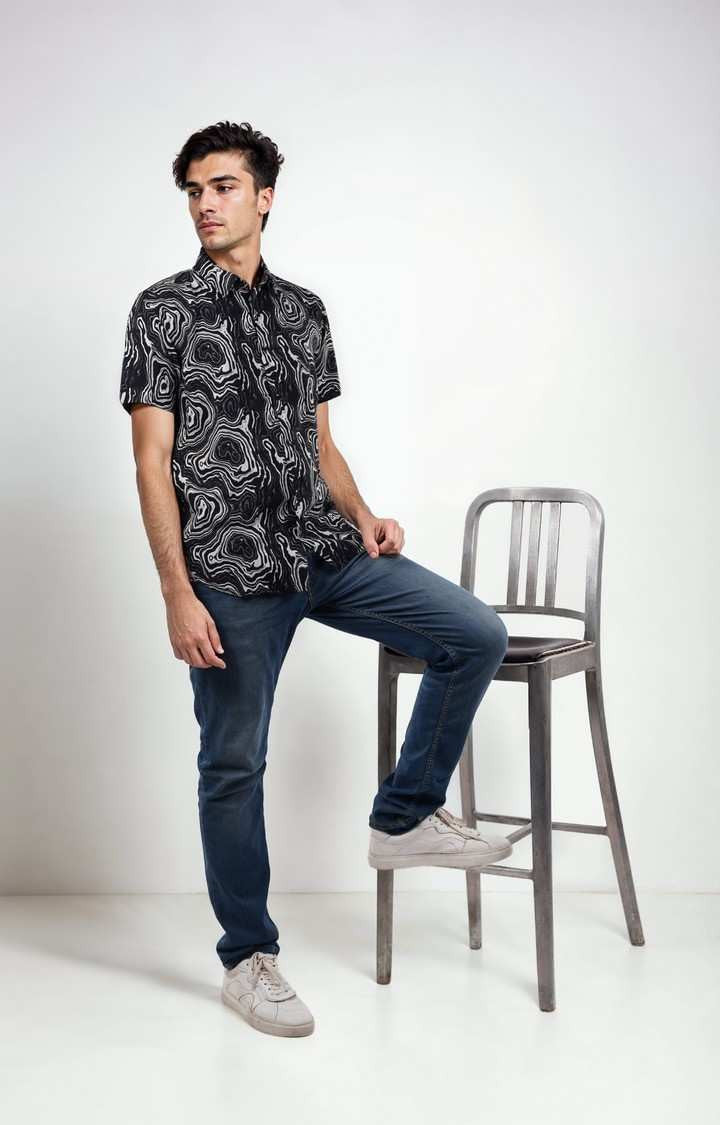 Celio Men Black Printed Regular Fit Viscose Shirts