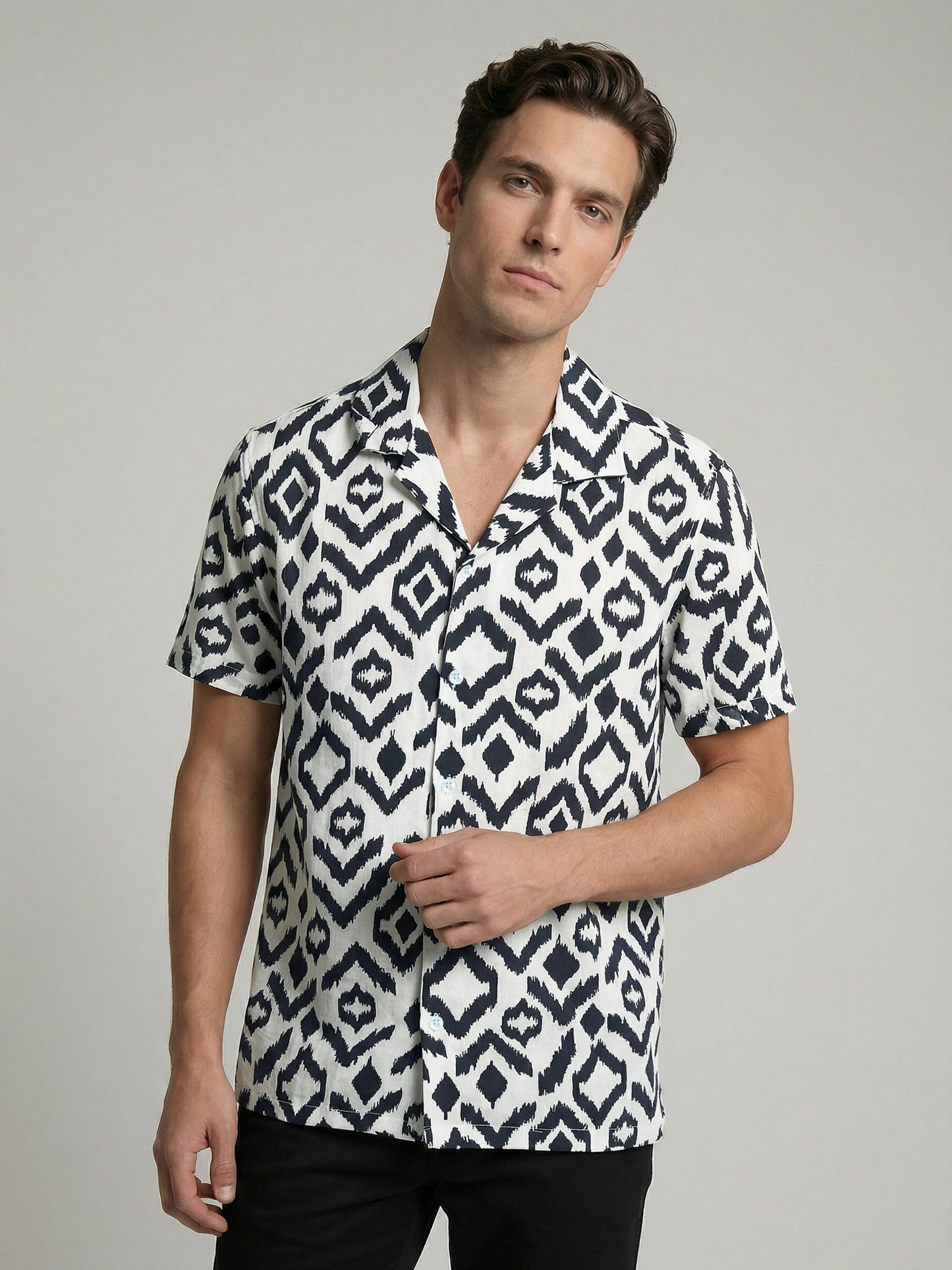 Celio* Men Black Printed Regular Fit Viscose Shirts