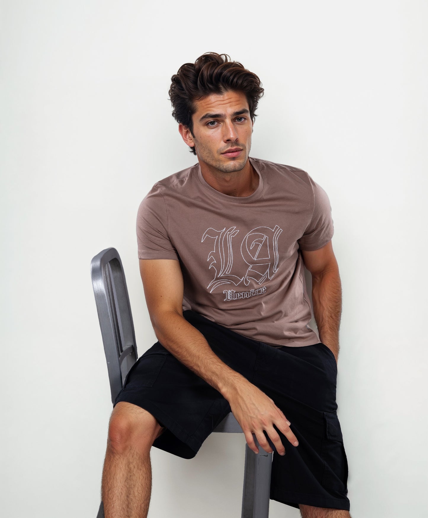 Celio Men Taupe Printed Straight Fit Cotton T-Shirts