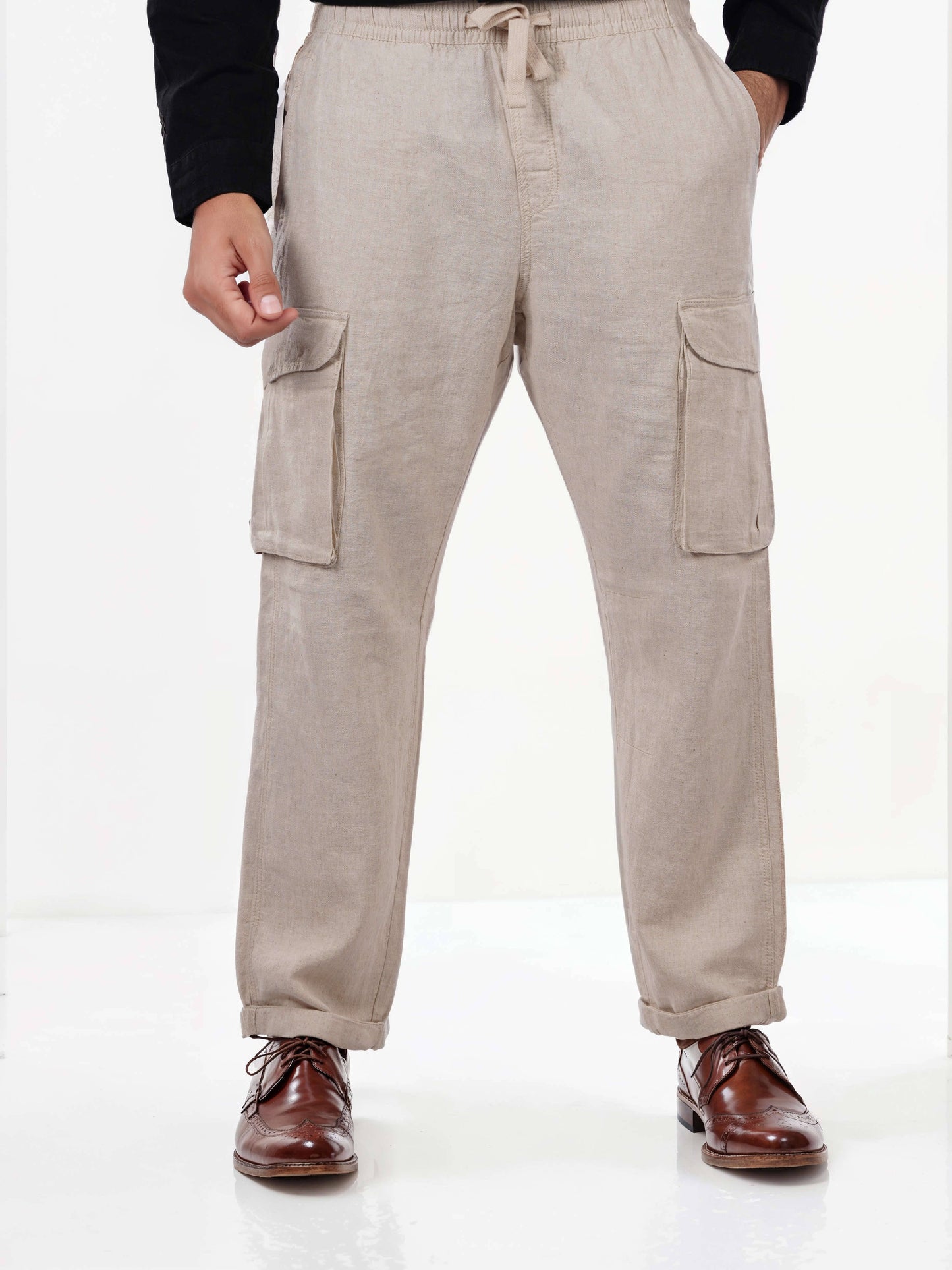 Celio* Cotton Men Straight Fit Solid Beige Trousers