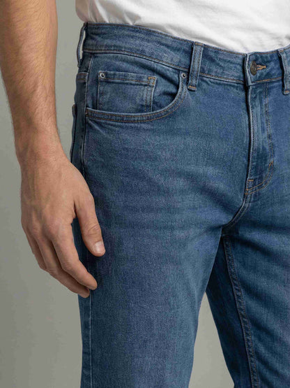 Celio* Men Blue Solid Straight Fit Cotton Jeans