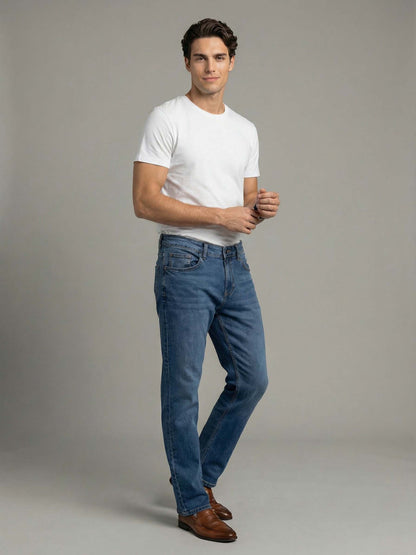 Celio* Men Blue Solid Straight Fit Cotton Jeans