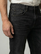 Celio Men Black Solid Straight Fit Cotton Jeans
