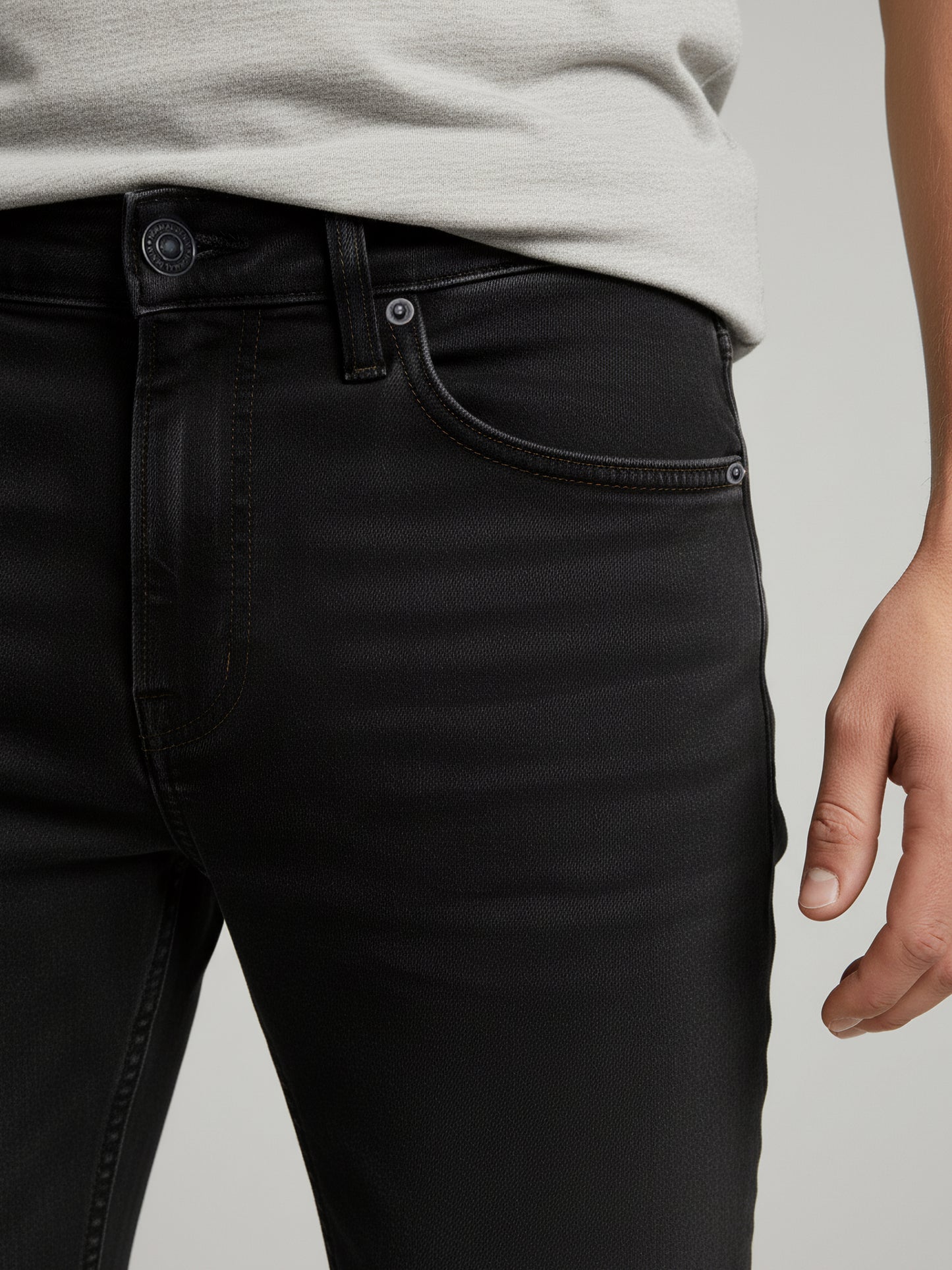 Celio* Men  Black Solid straight-fit Cotton Jeans