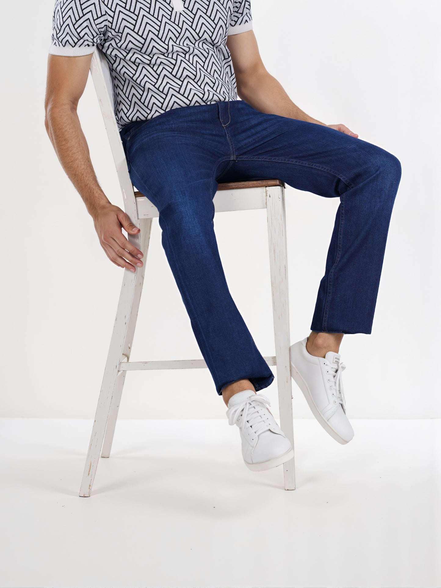 Celio* Men Blue Solid Straight Fit Cotton Innovation - Soft Touch Jean