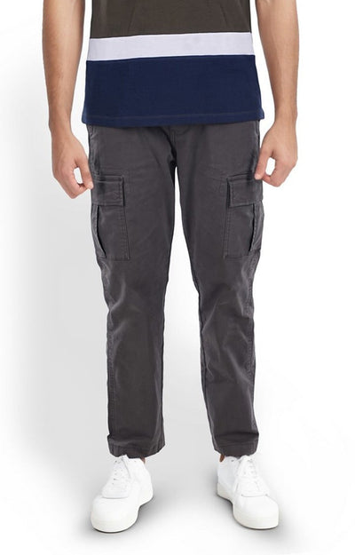 Celio Men Grey Solid Straight Fit Cotton Trousers