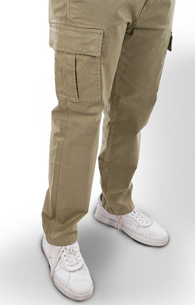 Celio Men Khaki Solid Straight Fit Cotton Trousers