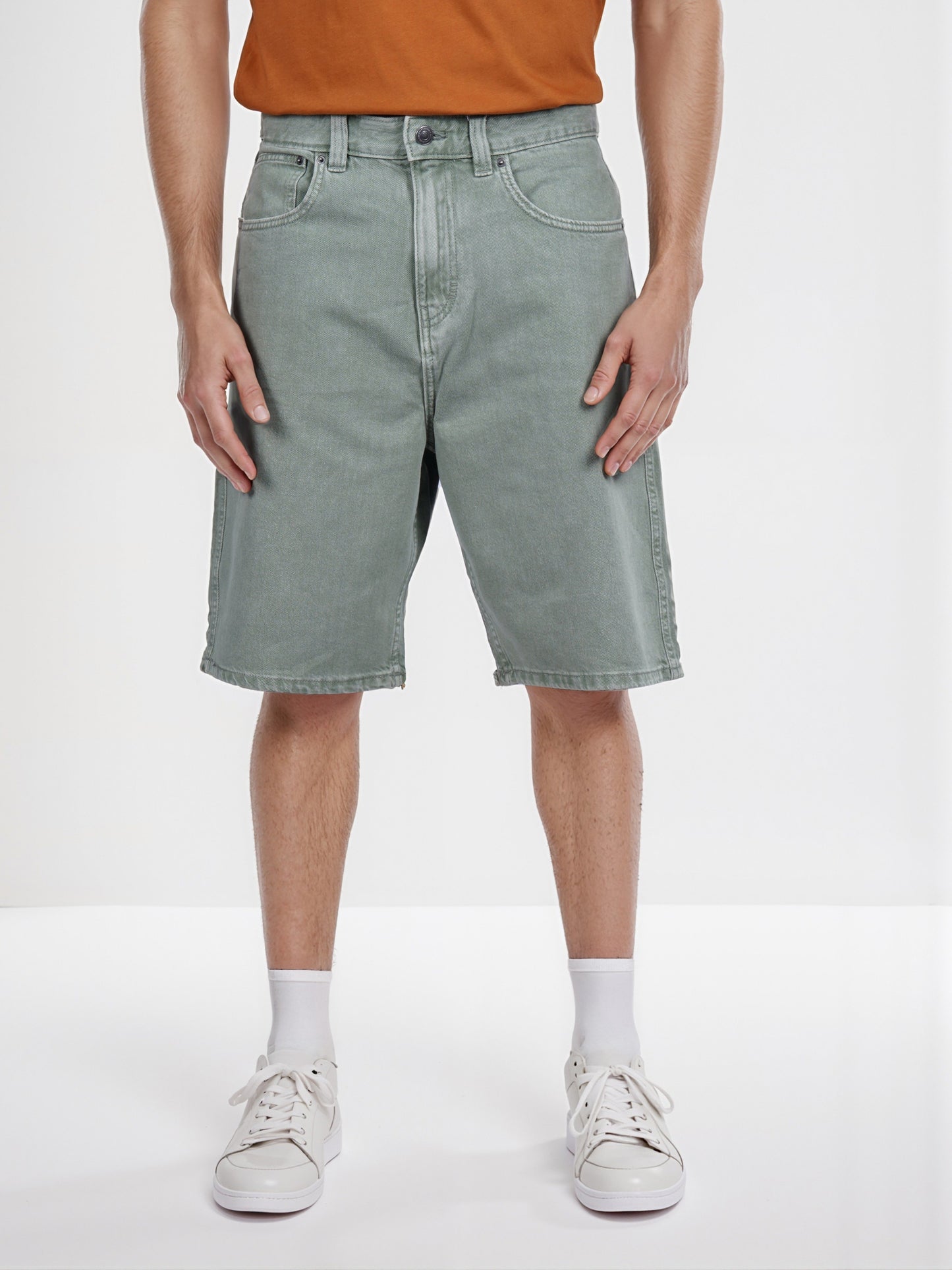 Celio* Cotton Straight Fit Olive Bermuda