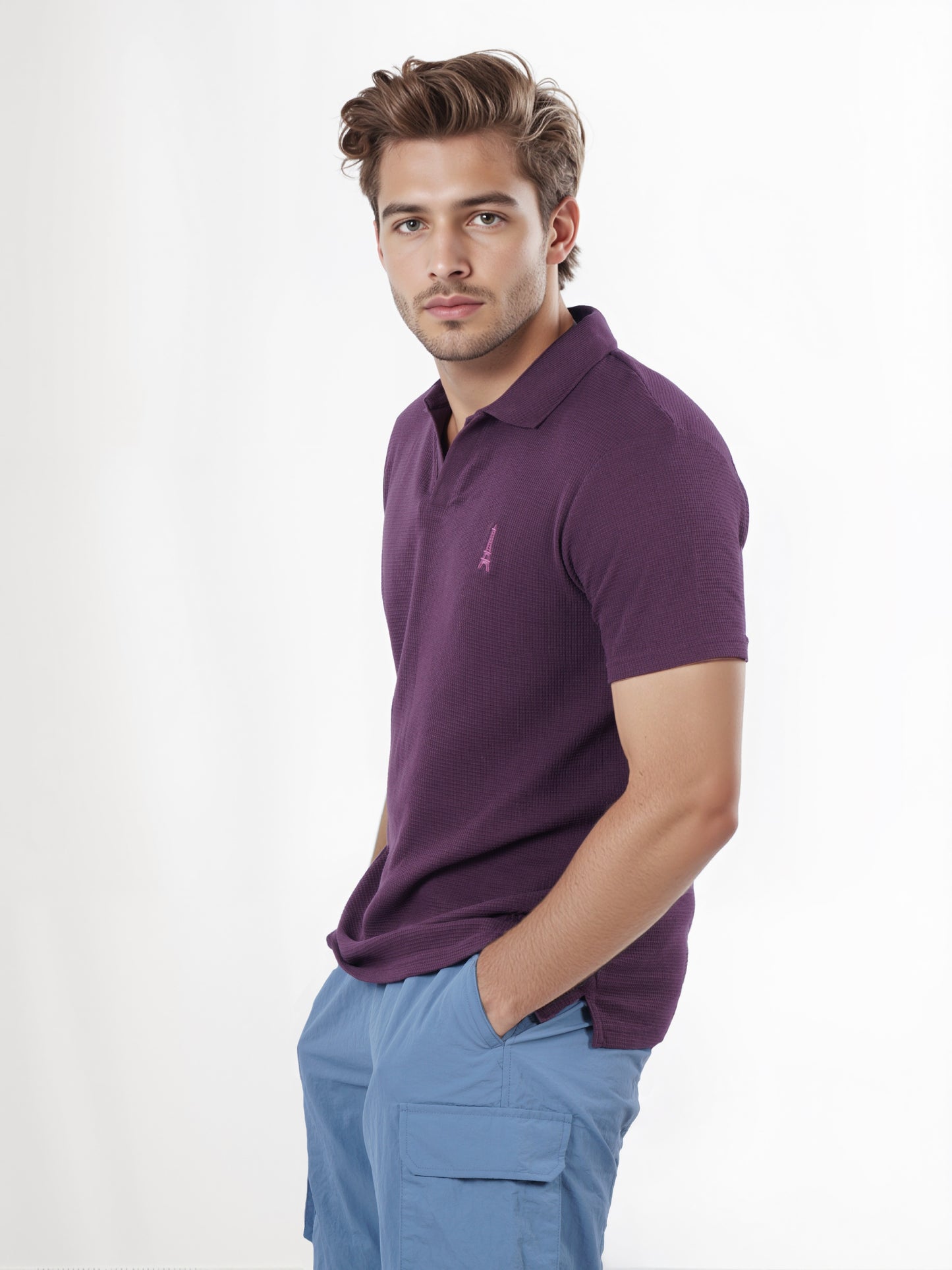 Celio* Men Purple Solid Regular Fit Cotton-Poly-Blend T-Shirt