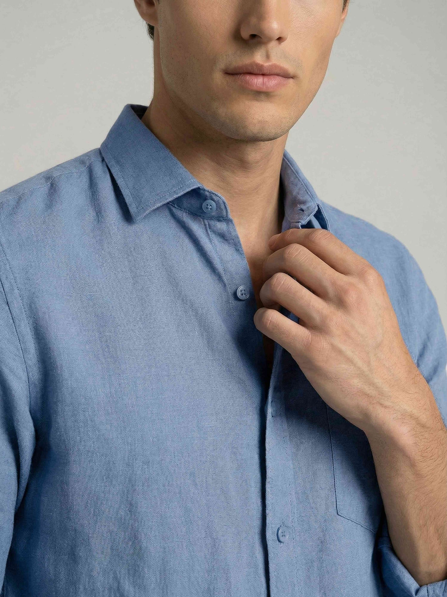 Celio* Men Blue Solid Regular Fit Cotton Shirts