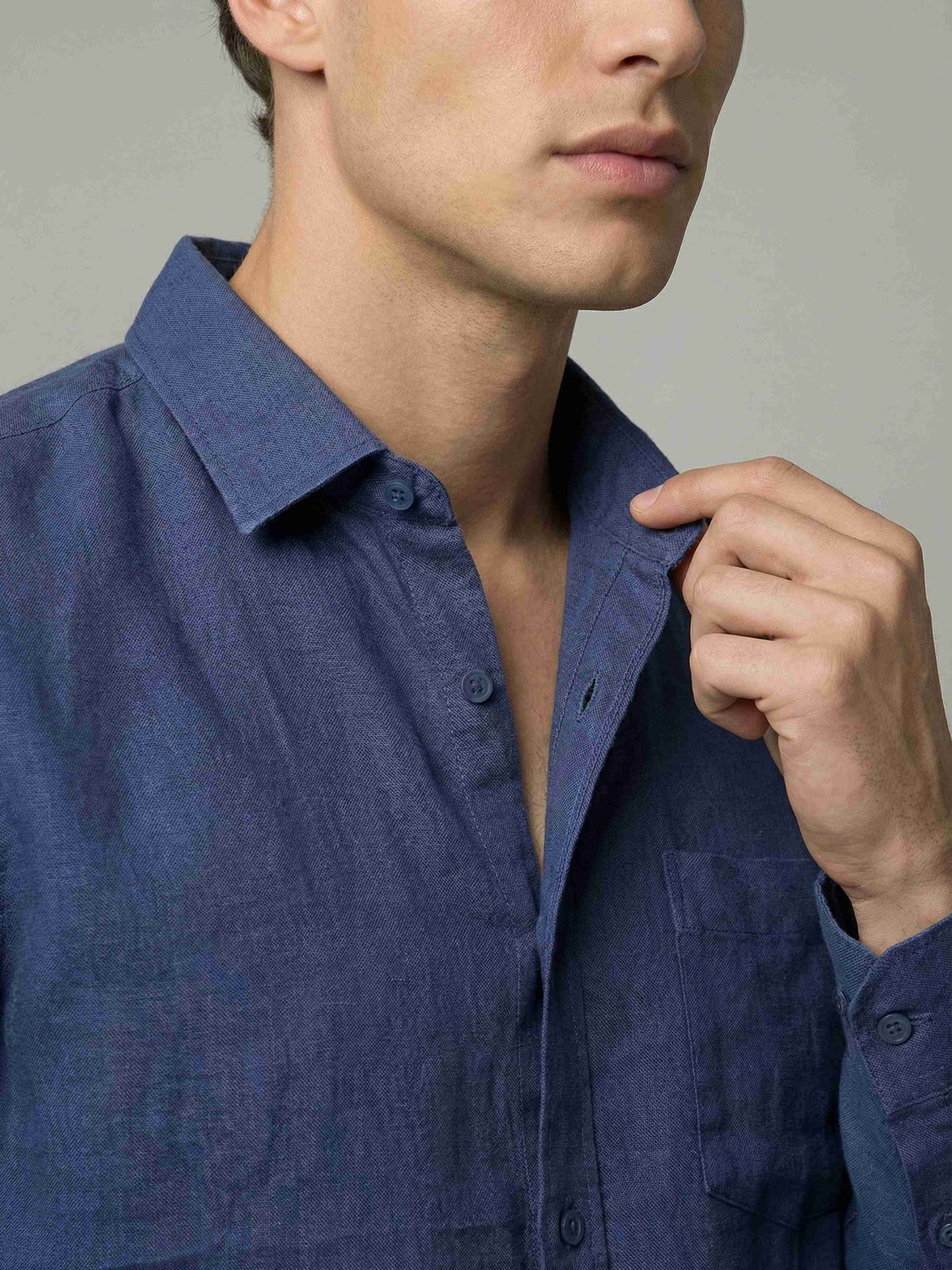 Celio* Men Blue Solid Regular Fit Cotton Shirts