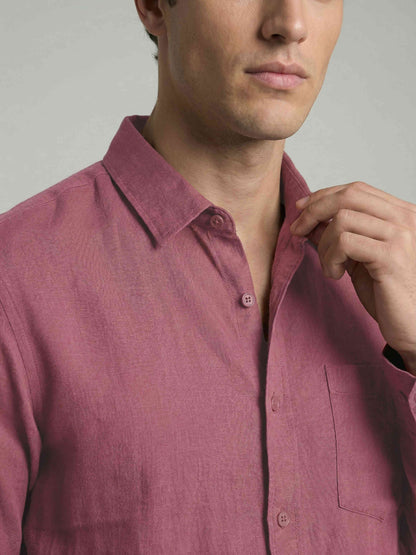 Celio* Men Mauve Solid Regular Fit Cotton Shirts