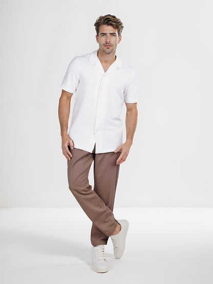 Celio* Solid Regular Fit Poly-Cotton White Shirt