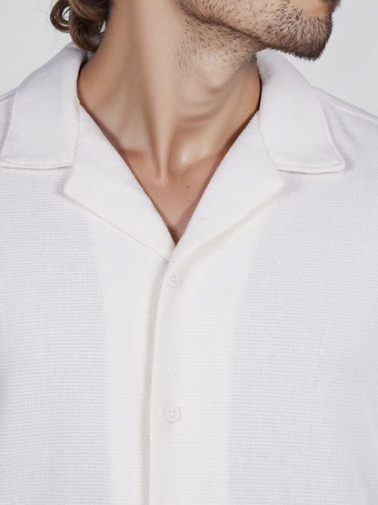 Celio* Solid Regular Fit Poly-Cotton White Shirt