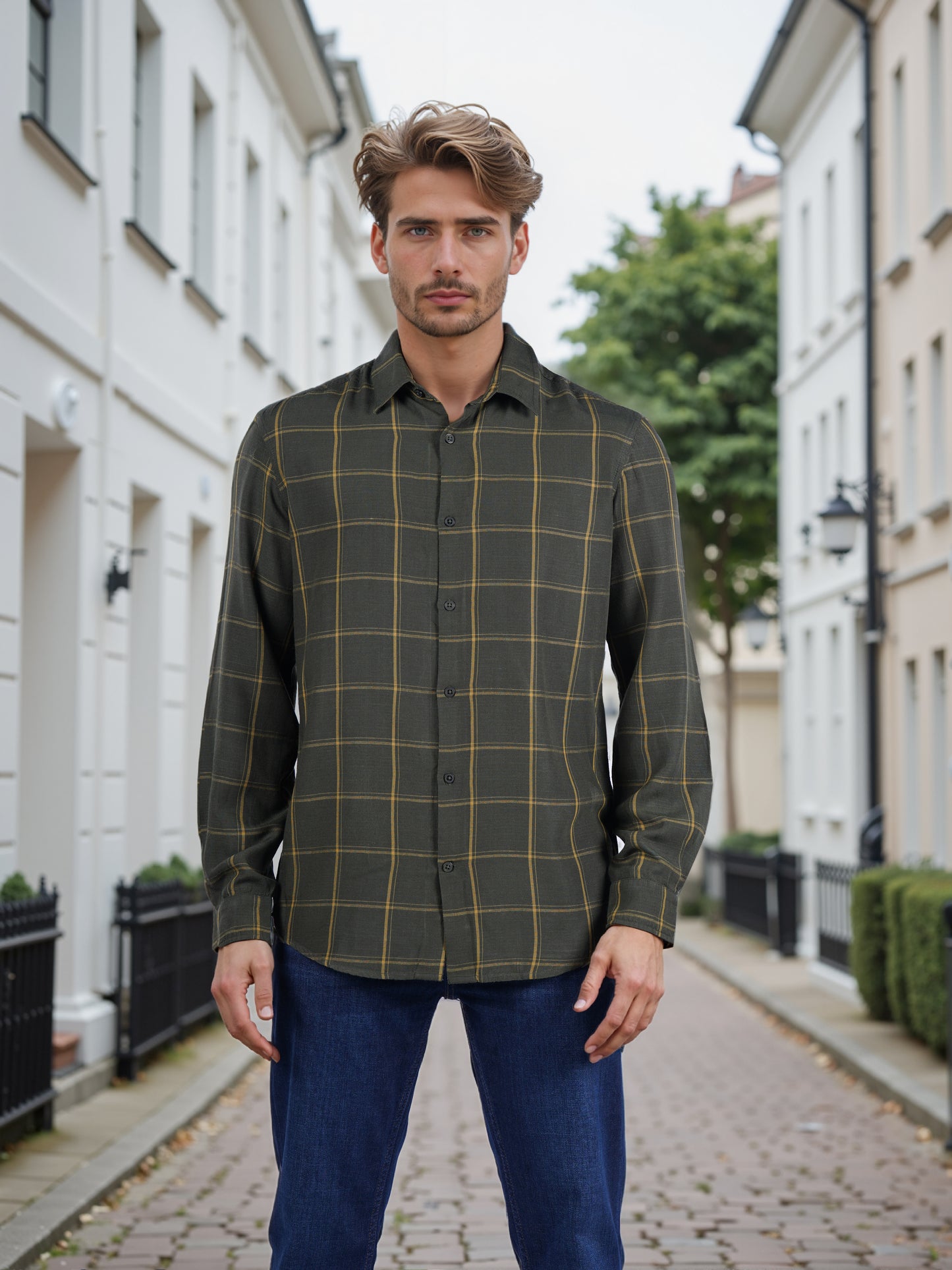 Celio* Men Olive Checked Regular Fit Viscose Rayon Shirt