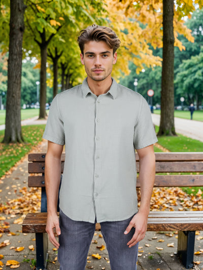 Celio* Solid Regular Fit Cotton Green Shirt