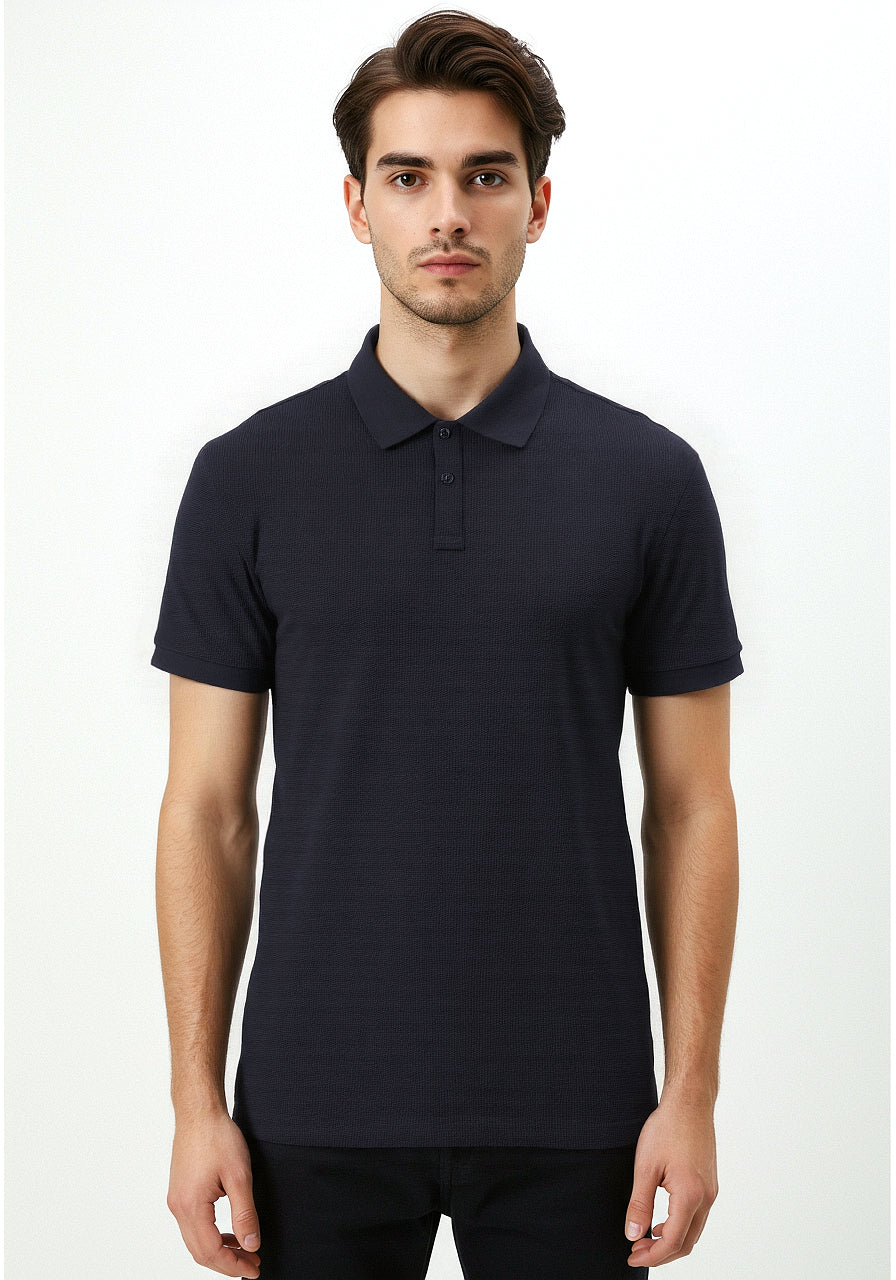 Celio* Men Black Solid Regular Fit Cotton T-shirt