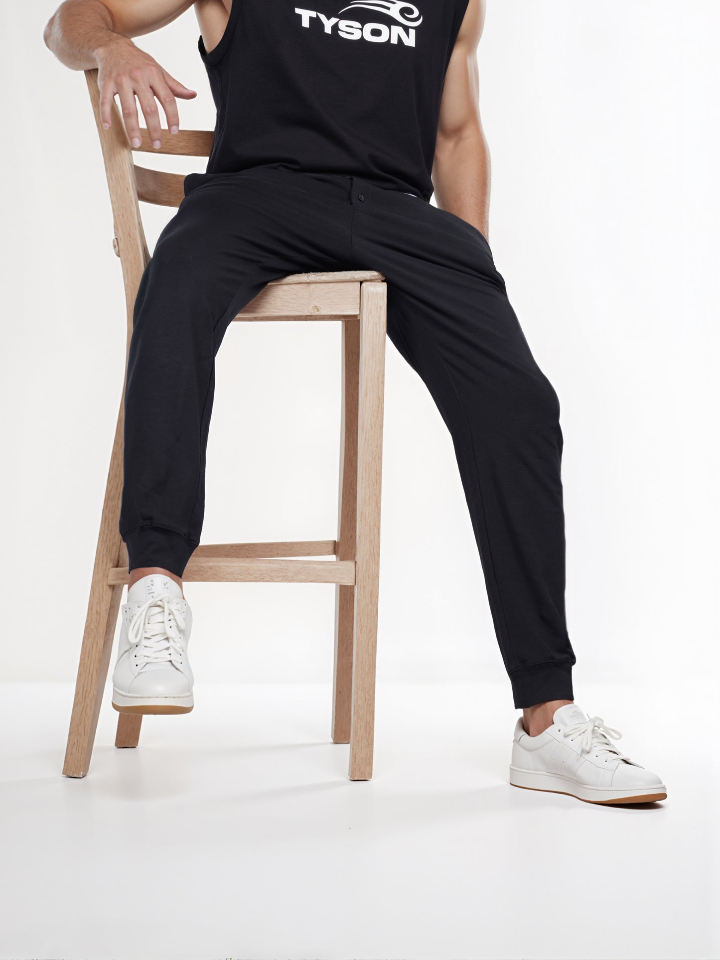 Celio Men Black Solid Regular Fit Cotton Tyson Trouser