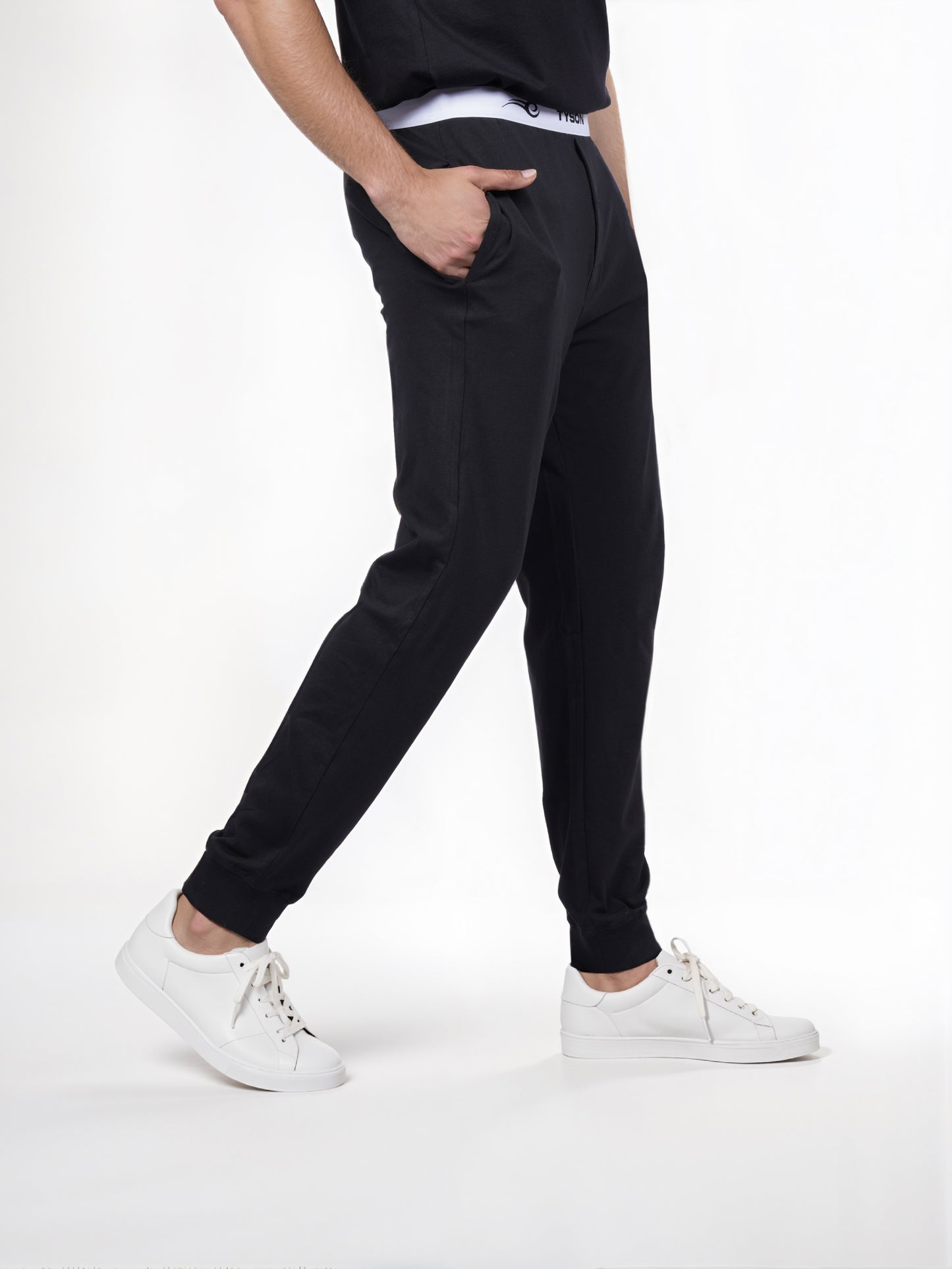 Celio Men Black Solid Regular Fit Cotton Tyson Trouser