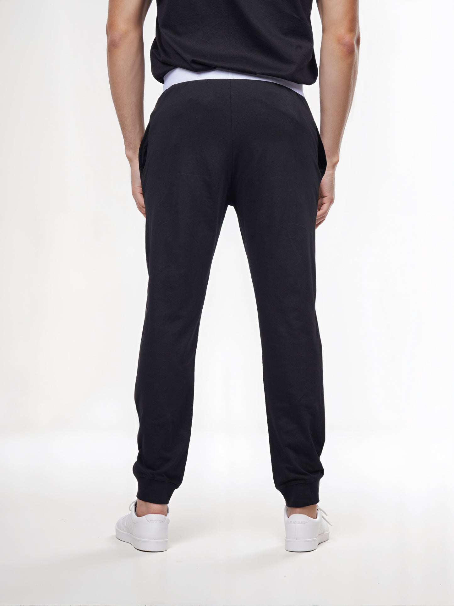 Celio Men Black Solid Regular Fit Cotton Tyson Trouser