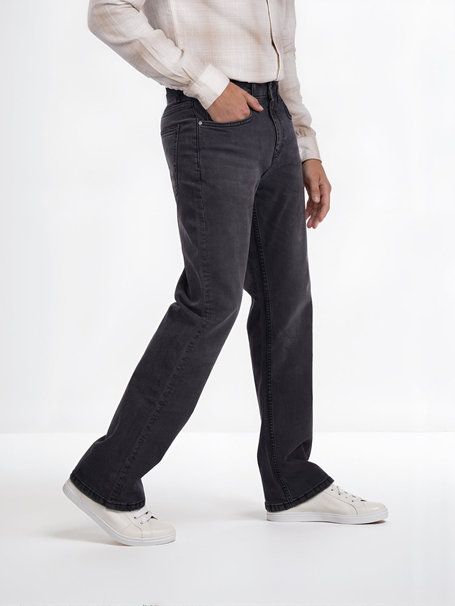 Celio* Men Grey Solid Bootcut Twill Denim Jean