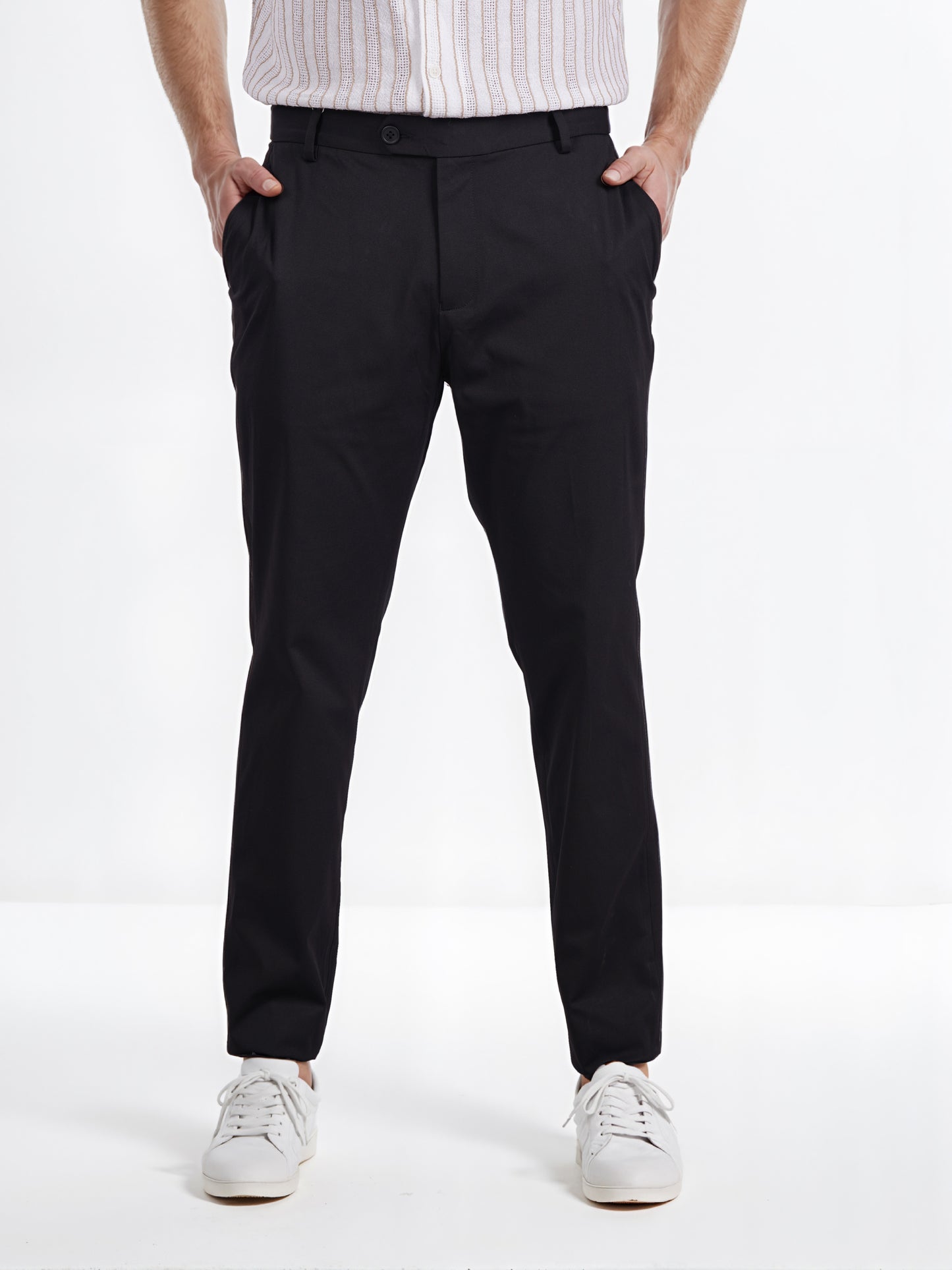 Celio* Men Black Solid Slim Fit Cotton Knit Trouser