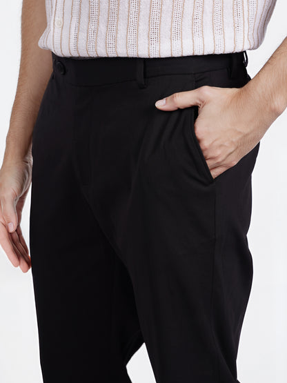 Celio* Men Black Solid Slim Fit Cotton Knit Trouser