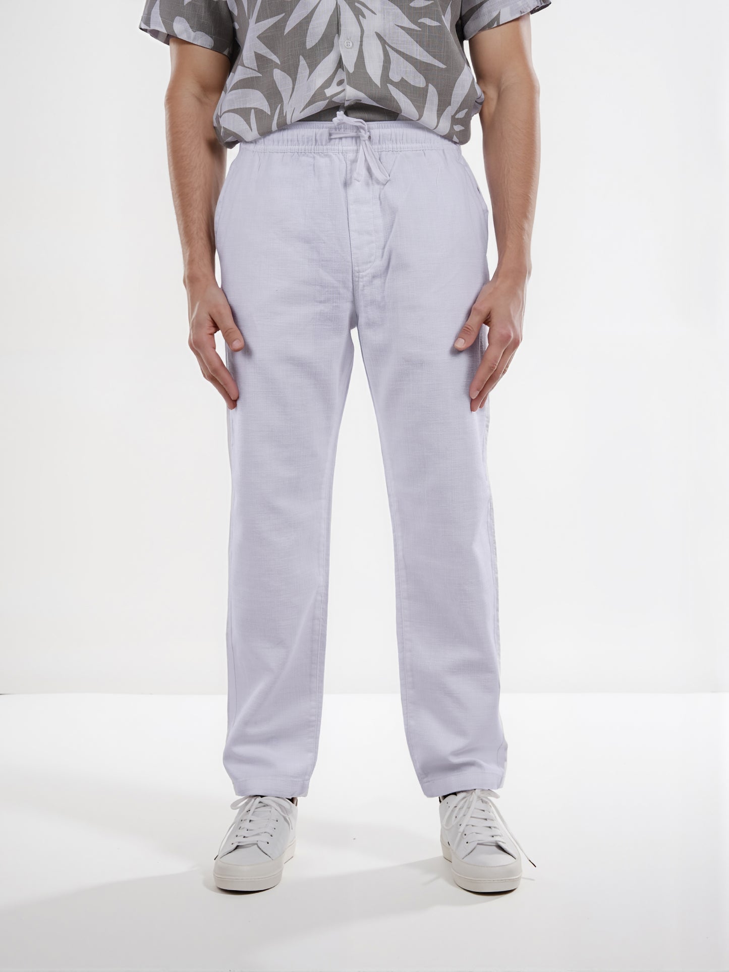 Celio* Cotton Relaxed Fit White Trouser