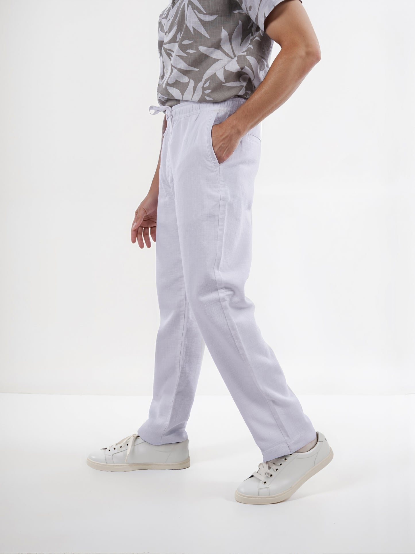 Celio* Cotton Relaxed Fit White Trouser
