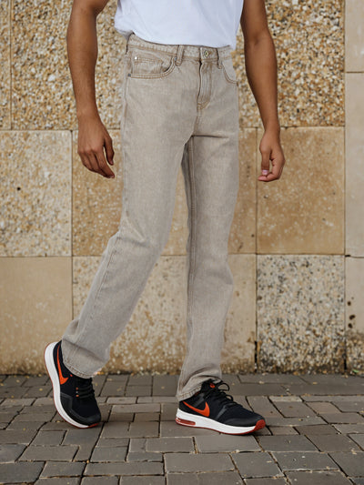 Celio* Men Brown Solid Loose Fit Cotton Jeans